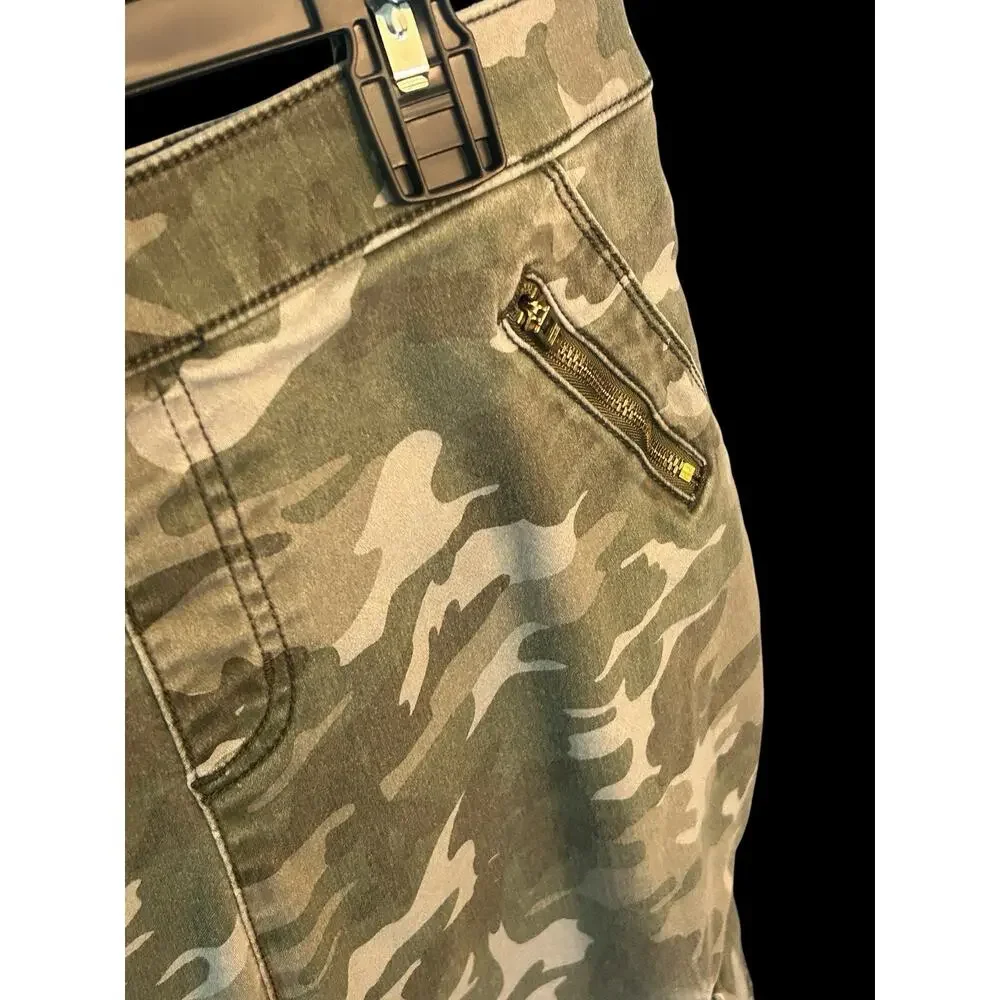 Justice Girls Green Camo Cargo Pants Size 20 Plus Casual Utility Kids